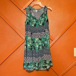 Juniors sleeveless dress sz small petite